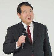 武井氏